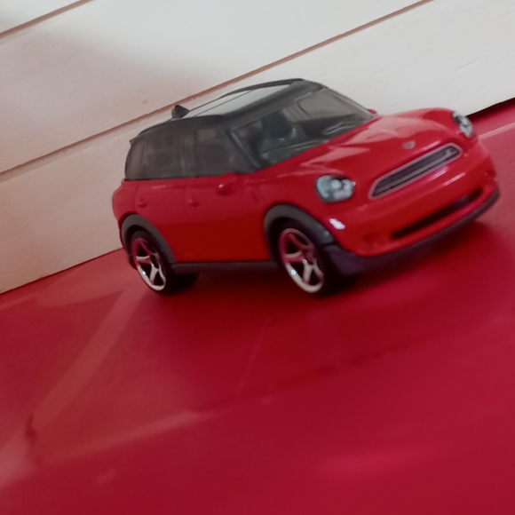 2011 Mini Cooper - Picture 3 of 4